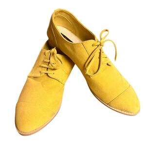 Bhava Yellow Vegan Suede Oxford Shoes, size 10